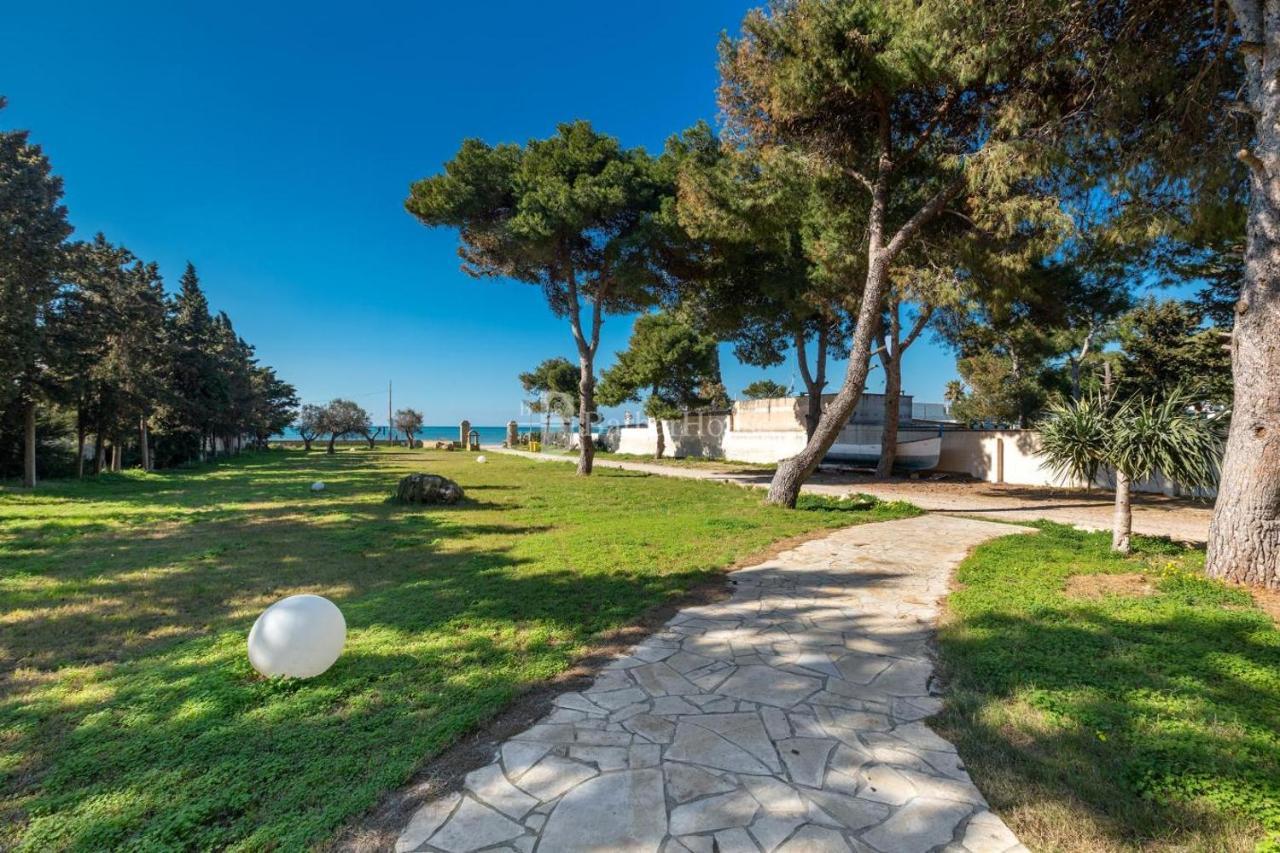 Villa Marincanto Affittacamere Порто Чезарео Екстериор снимка