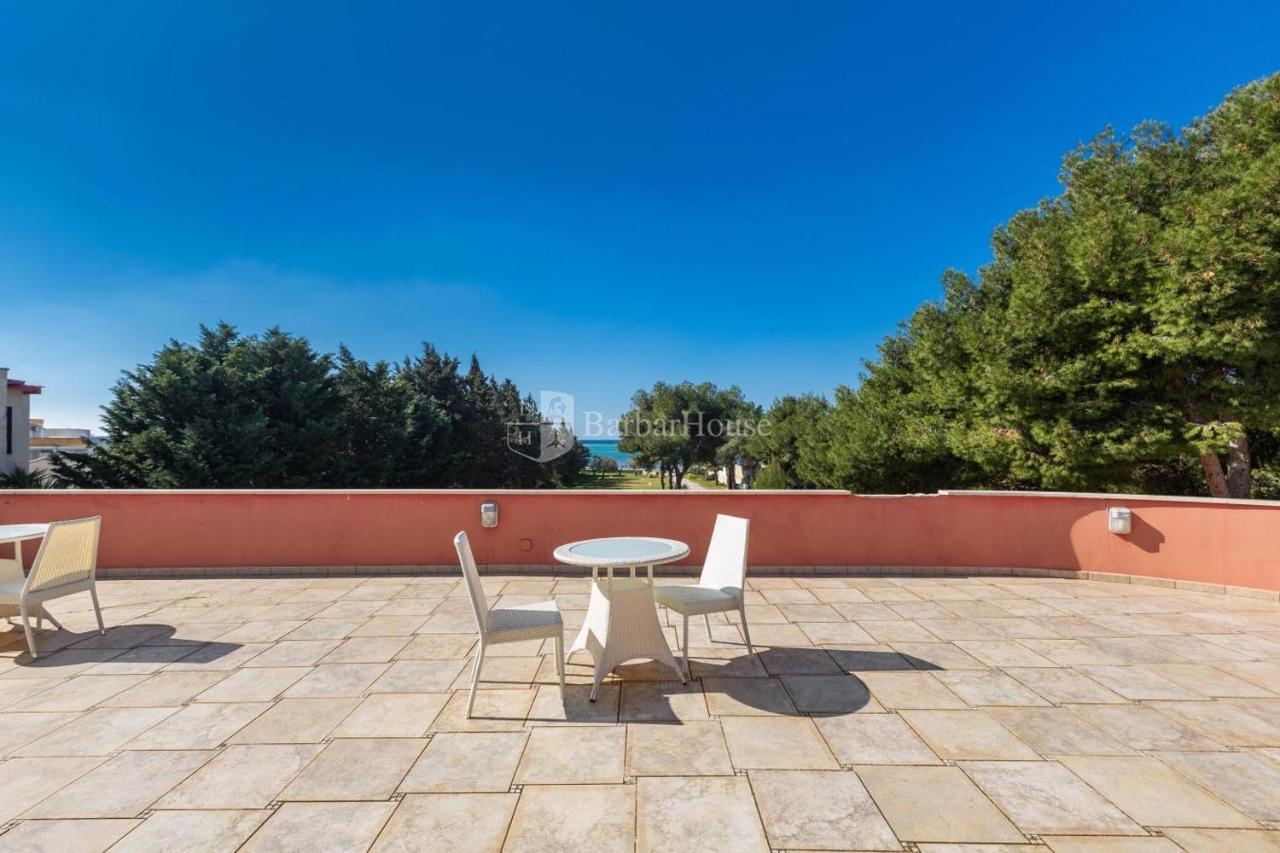 Villa Marincanto Affittacamere Порто Чезарео Екстериор снимка